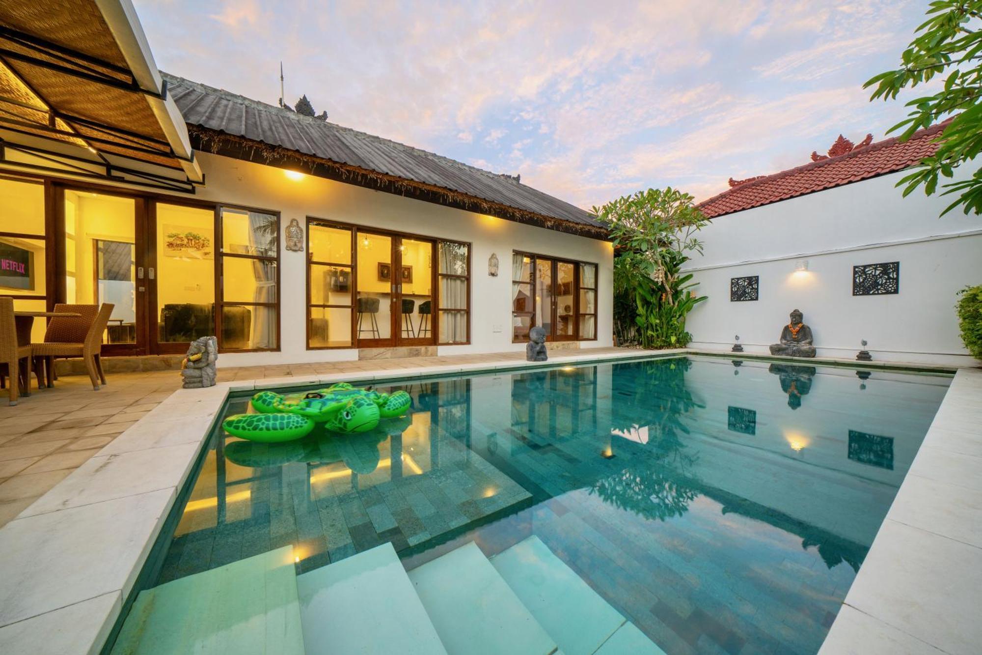 Bali Sunyi Villas Jimbaran Exterior foto